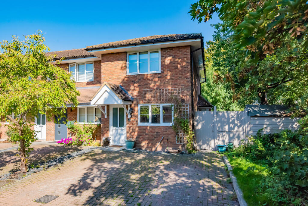 Main image of property: Driftways, Yateley, Hampshire, GU46