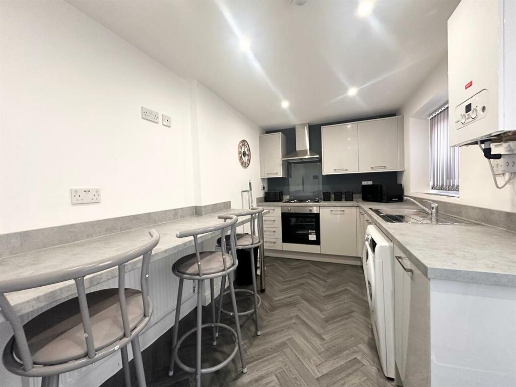 Additional property image - Wynotham Street, Burnley