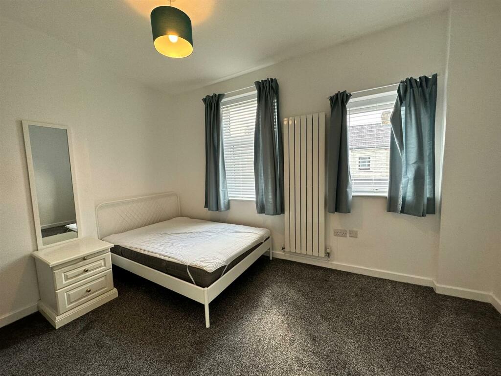 Additional property image - Queen Victoria Road, Burnley
