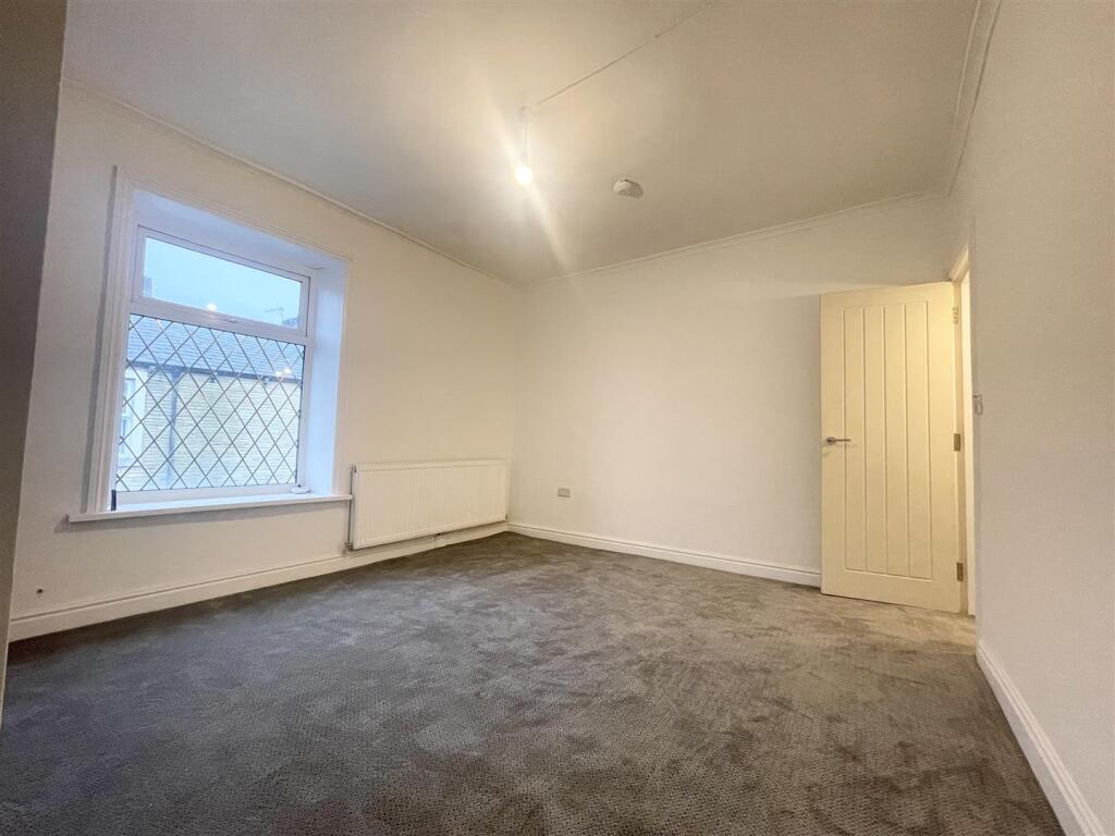 Additional property image - Clarence Street, Burnley