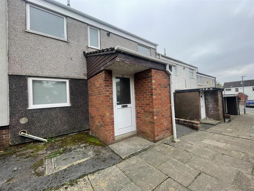 Main image of property: Aylesbury Walk, Burnley