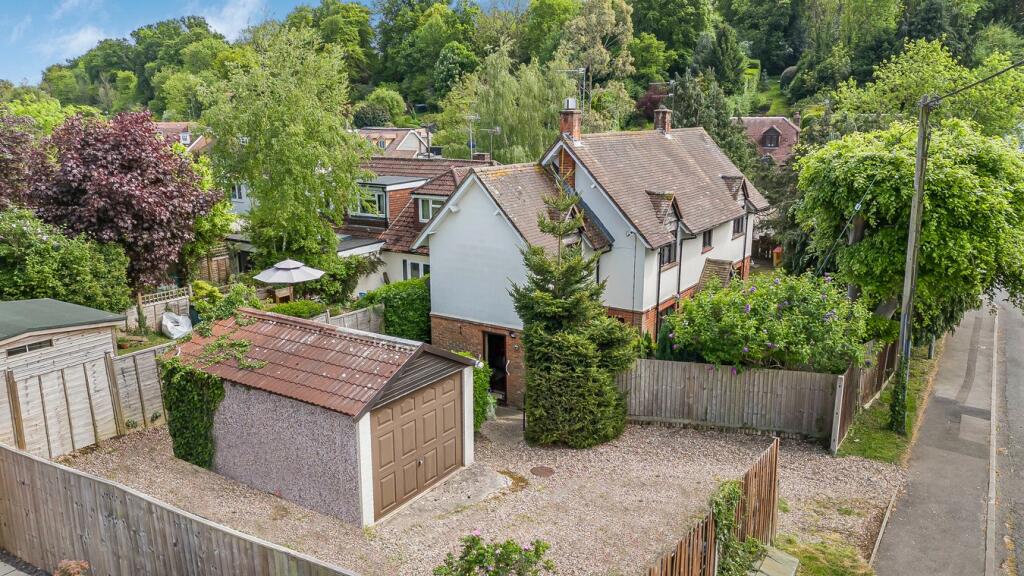 Main image of property: New Road, Marlow, SL7