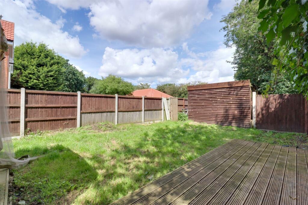 Additional property image - Colchester Road, Thorpe-Le-Soken, Clacton-On-Sea