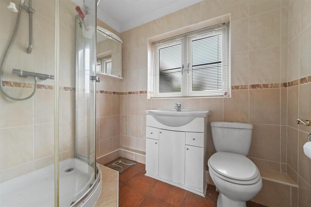Additional property image - Point Clear Road, St. Osyth, Clacton-On-Sea