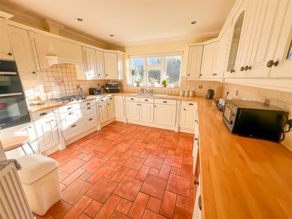 Additional property image - Holland Road, Clacton-On-Sea