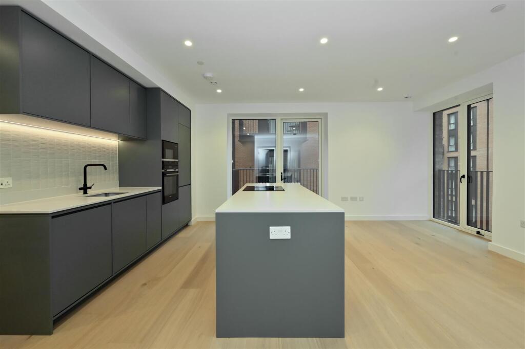 Main image of property: 20 Parkview Avenue, Brent Cross Town, London