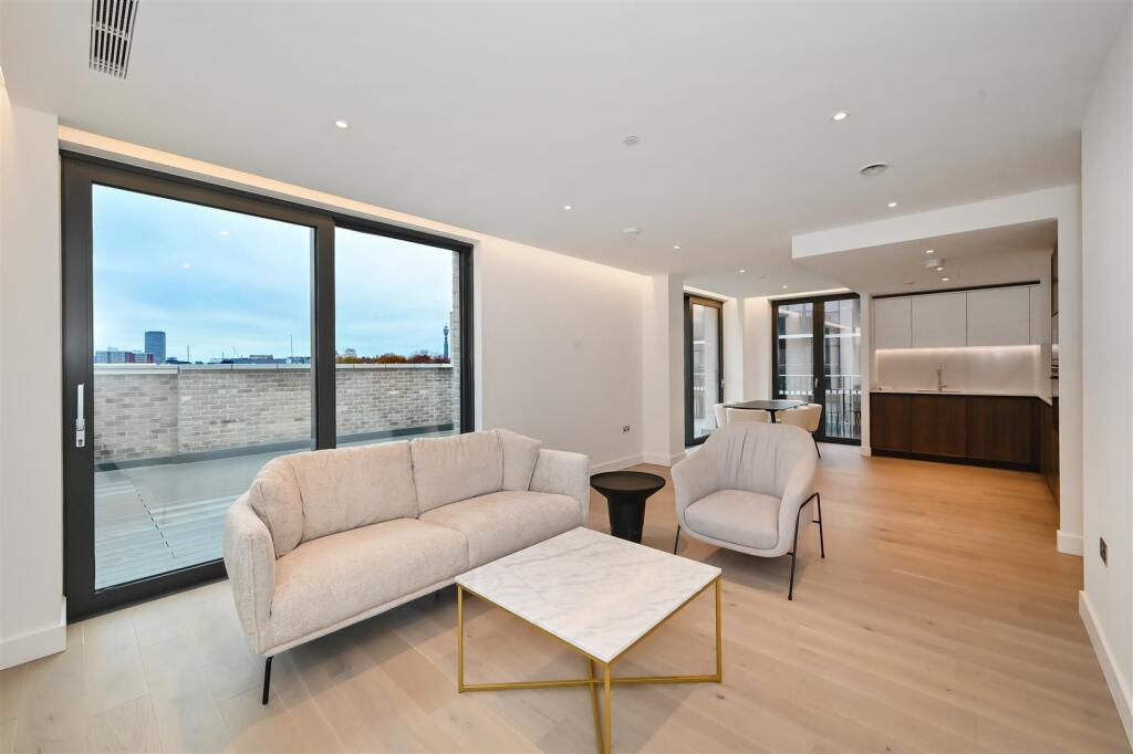 Main image of property: Watermark House, Kings Cross, London