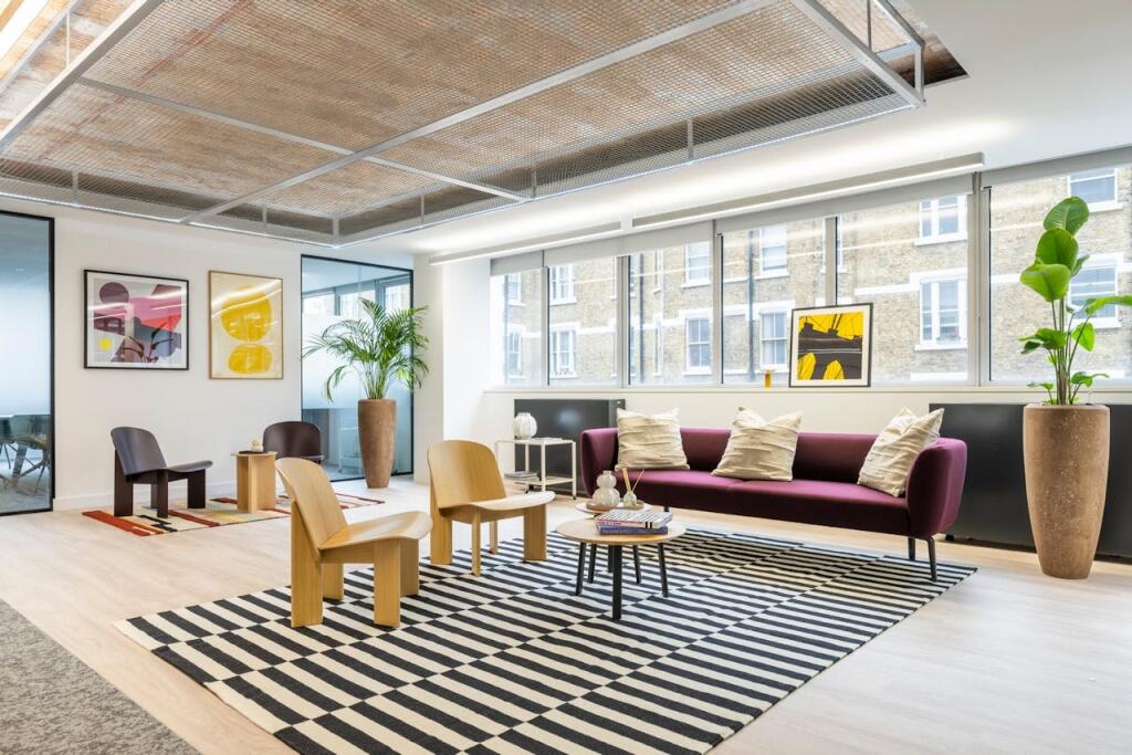 Main image of property: Elm Yard, 13-16 Elm Street, Clerkenwell, WC1X 0BL