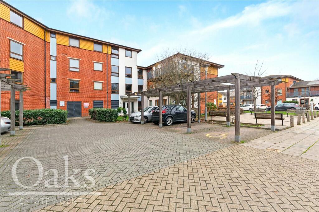 2 bedroom apartment for rent in Clarke Close, Thornton Heath, CR0