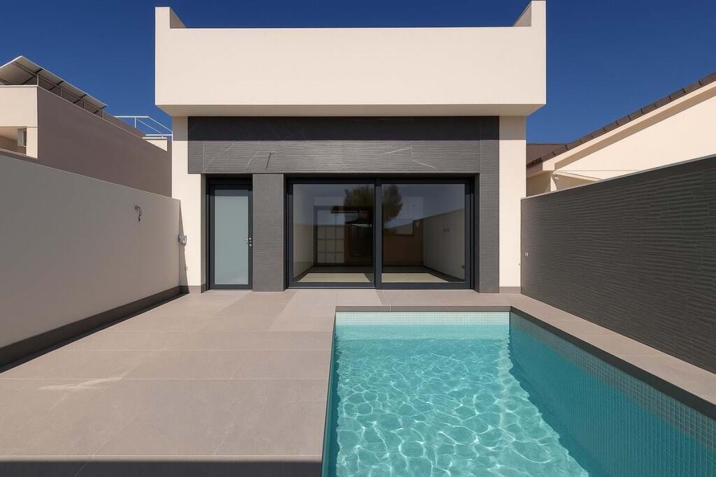 Main image of property: Murcia, Los Alcázares