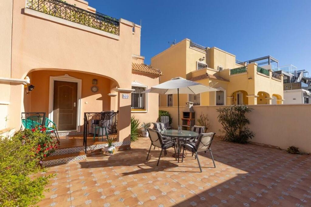 Main image of property: Valencia, Alicante, Orihuela Costa