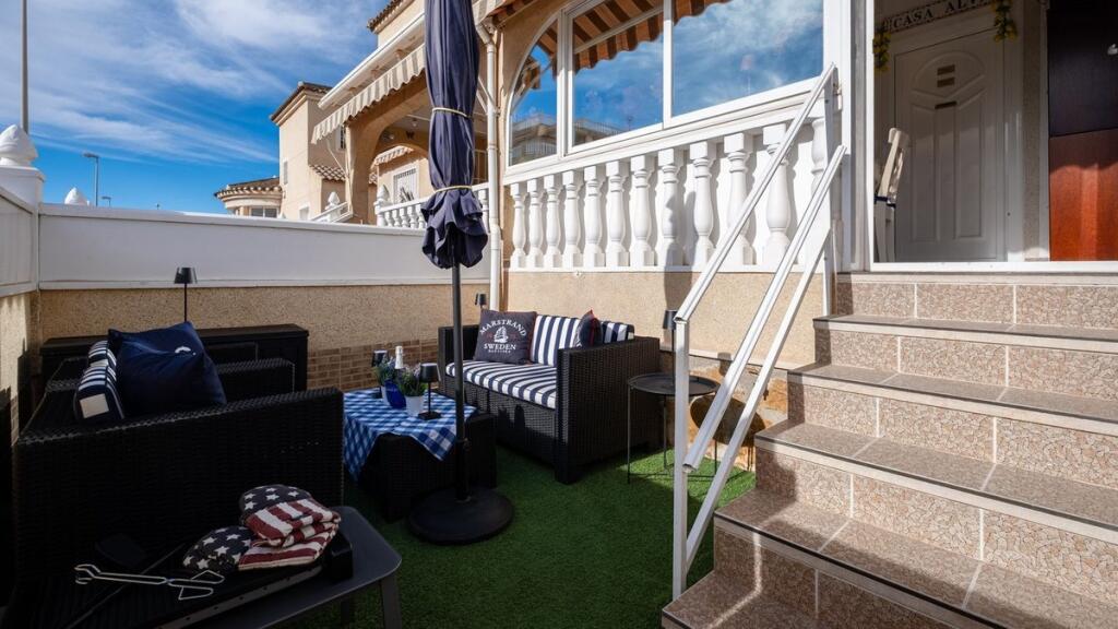 Main image of property: Valencia, Alicante, Orihuela Costa