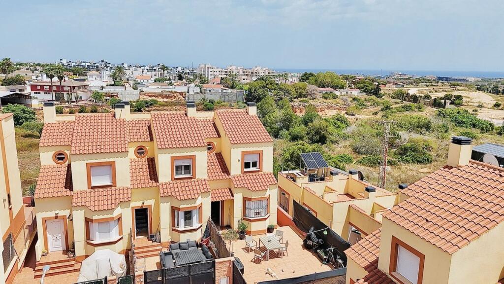 Main image of property: Valencia, Alicante, Villamartin