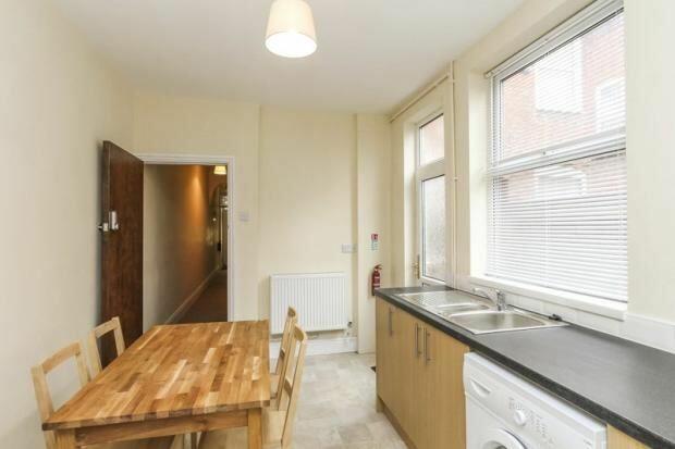 Additional property image - 259 Bearwood Road