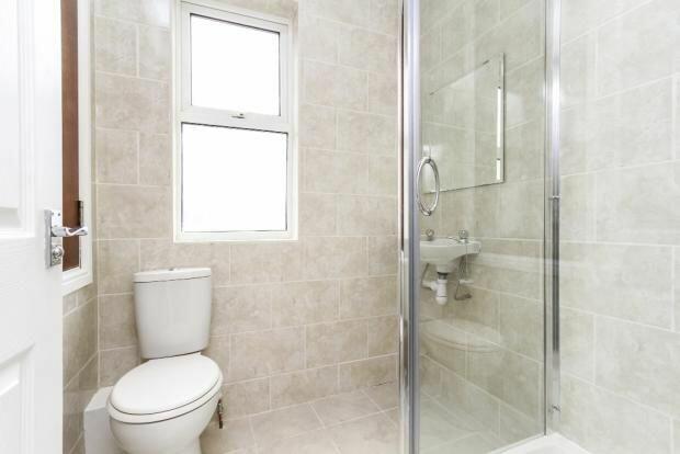 Additional property image - 259 Bearwood Road