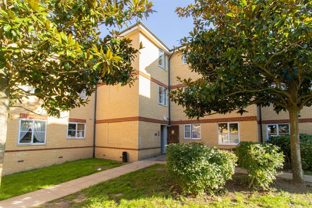 Main image of property: Commodore House, Timberlog Lane, Basildon, SS14