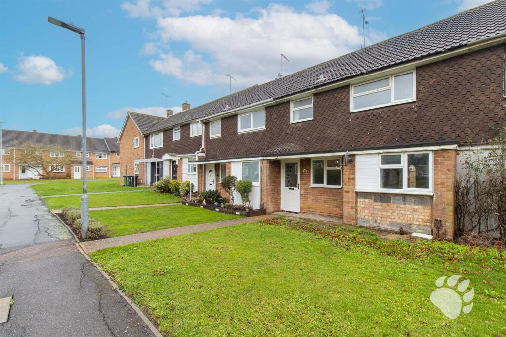 Main image of property: Cross Green, Lee Chapel South, SS16