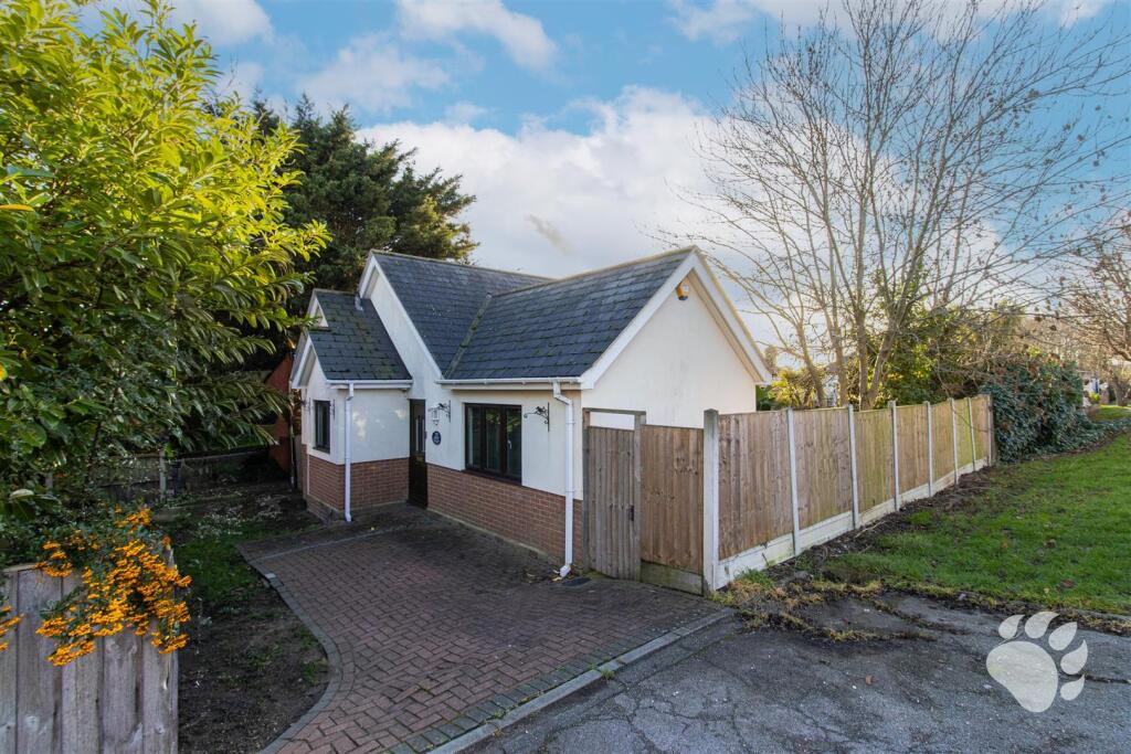 Main image of property: Clover Way, Vange, SS16