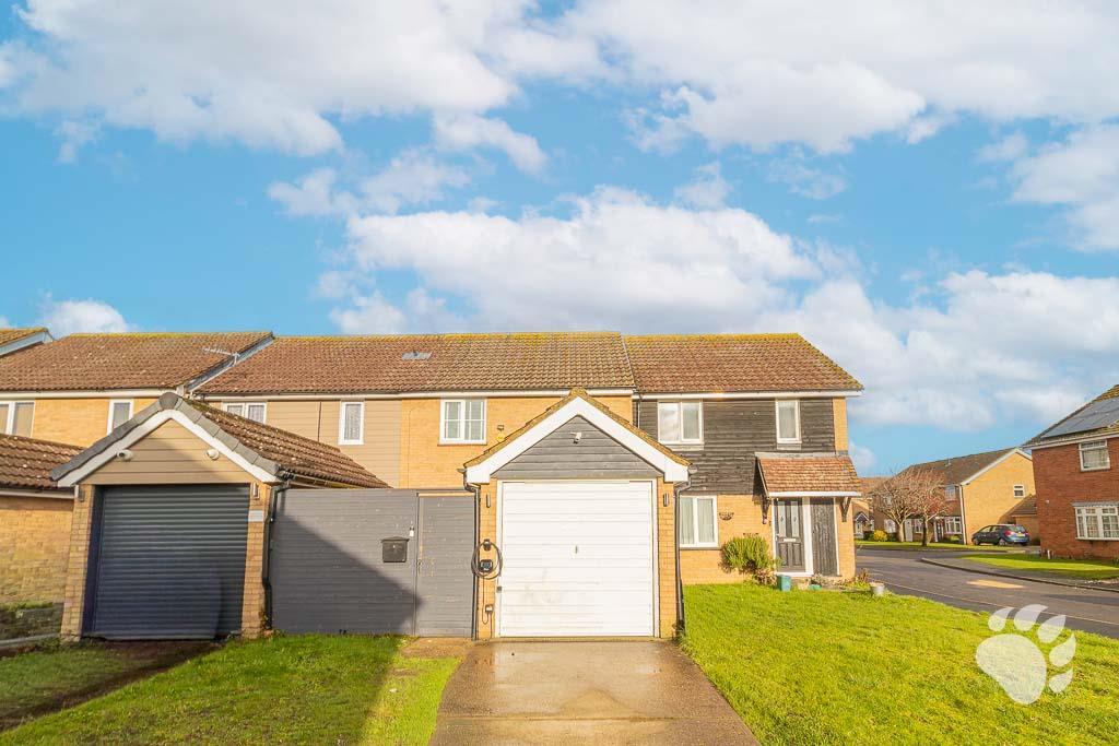 Main image of property: Fraser Close, Laindon, SS15