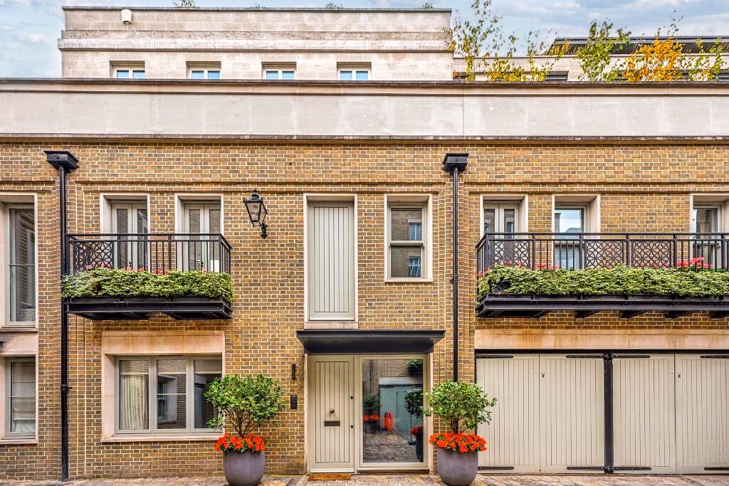 Main image of property: Russell Court, St, James's, SW1A