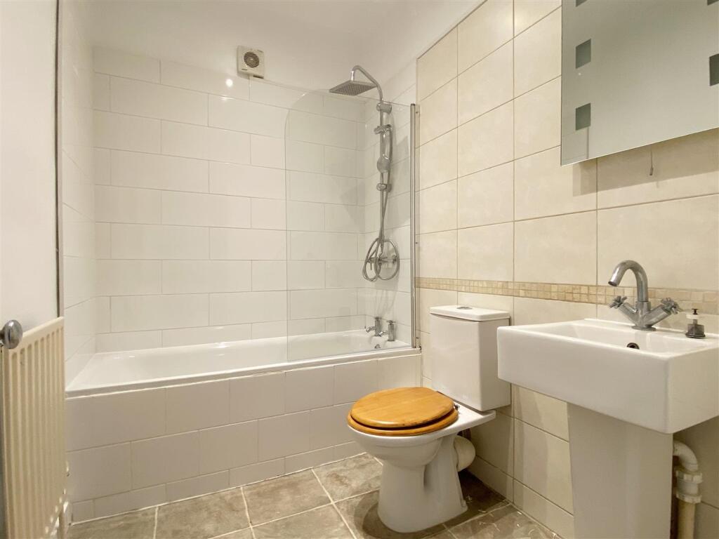 Additional property image - Montpelier Place, Brighton