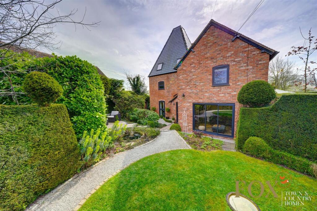 Main image of property: Brockomin Lane, Leigh, Worcester