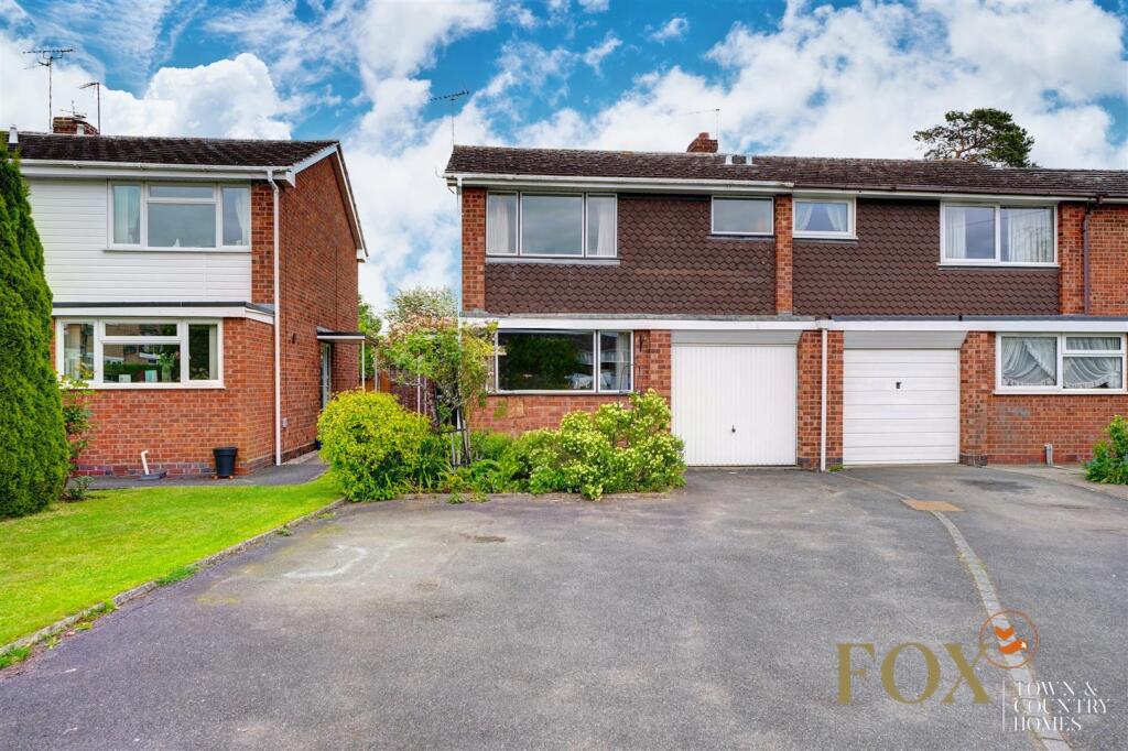 Main image of property: Dineley Close, Peopleton, Pershore