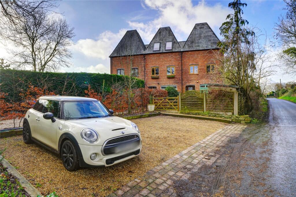 Main image of property: Broughton Hackett, Worcester, Worcestershire, WR7