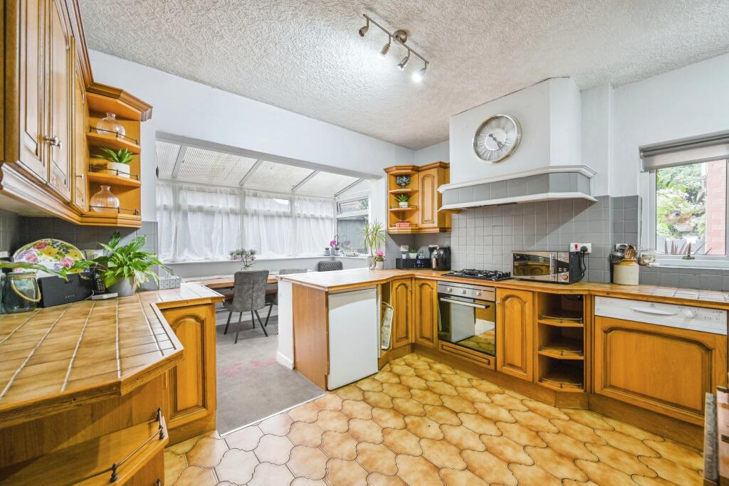 Additional property image - Lichfield Road, Hopwas, Tamworth, B78