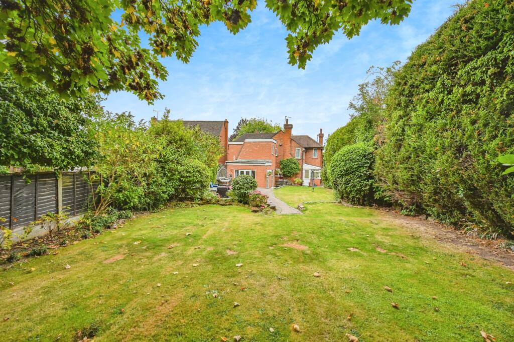 Additional property image - Lichfield Road, Hopwas, Tamworth, B78