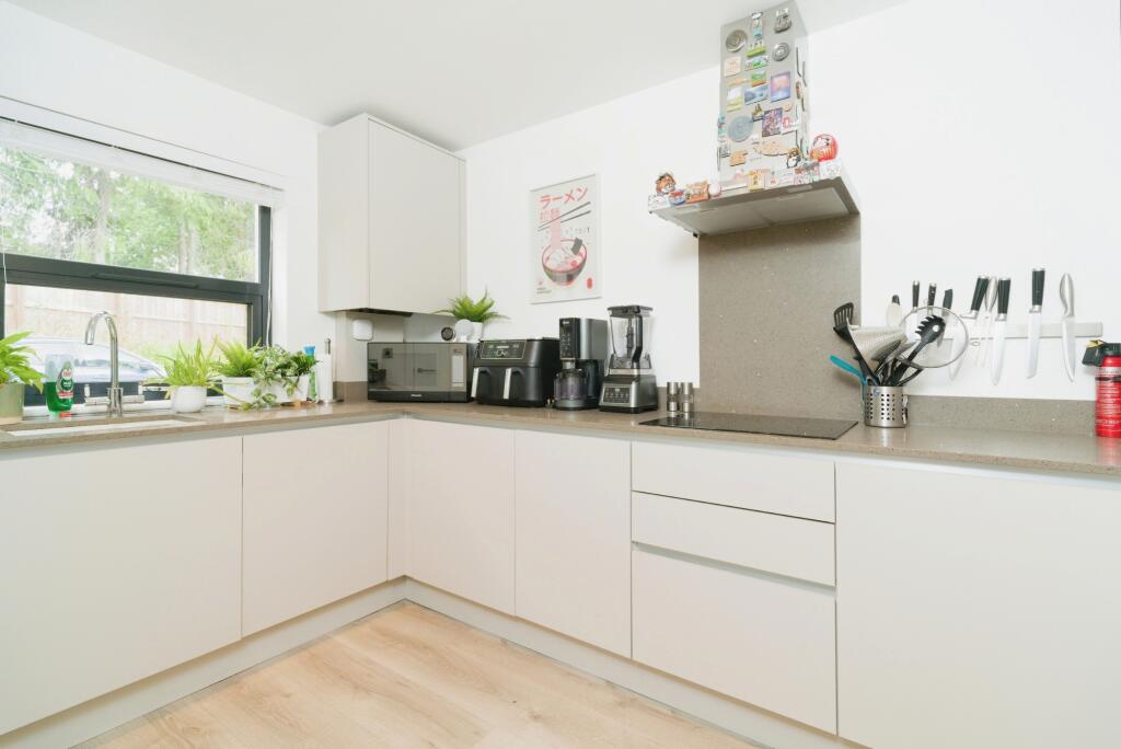 Additional property image - Broadoaks Mews, Solihull, B91