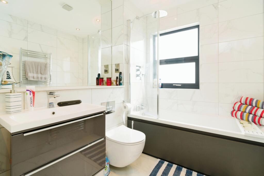 Additional property image - Broadoaks Mews, Solihull, B91