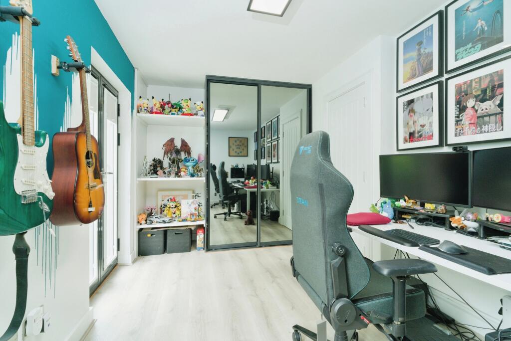 Additional property image - Broadoaks Mews, Solihull, B91