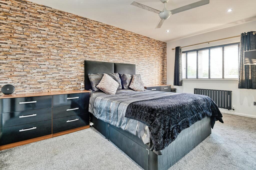Additional property image - Falmouth Drive, Amington, Tamworth, B77