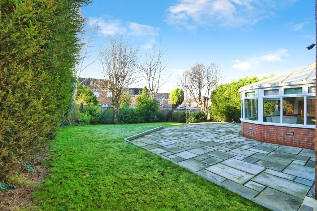Additional property image - Falmouth Drive, Amington, Tamworth, B77