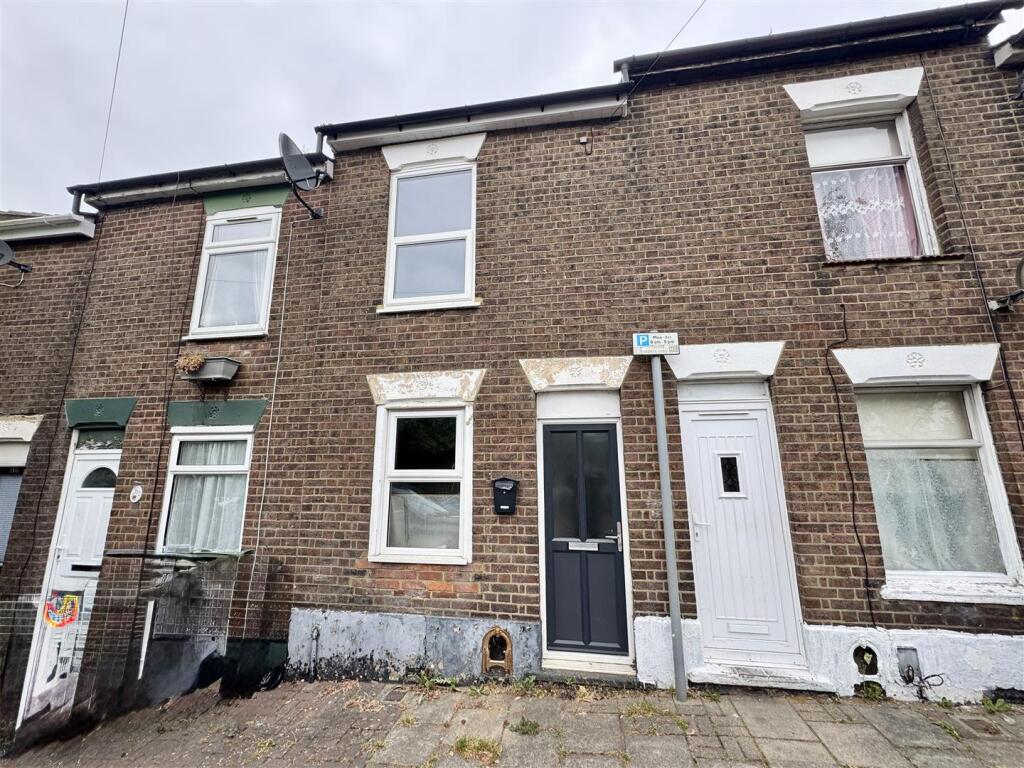 Main image of property: Cobden Street, Luton, LU2 0NG
