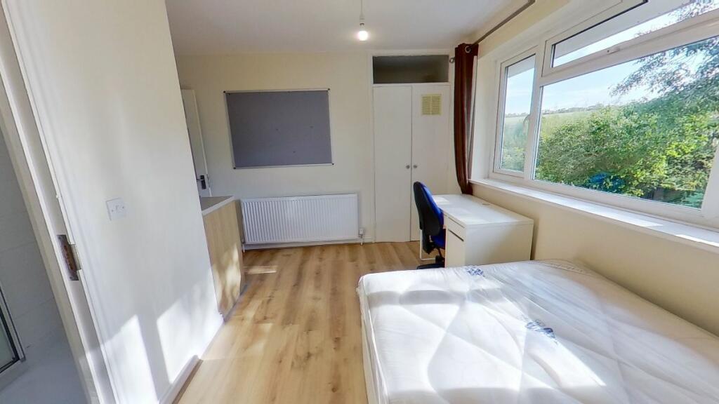 1 bedroom house share for rent in Guildford Park Avenue, Guildford GU2 7NH, GU2