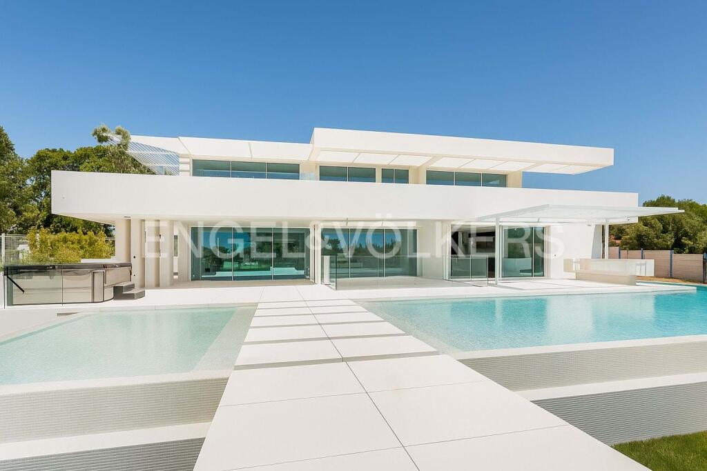 Main image of property: Algarve, Loulé