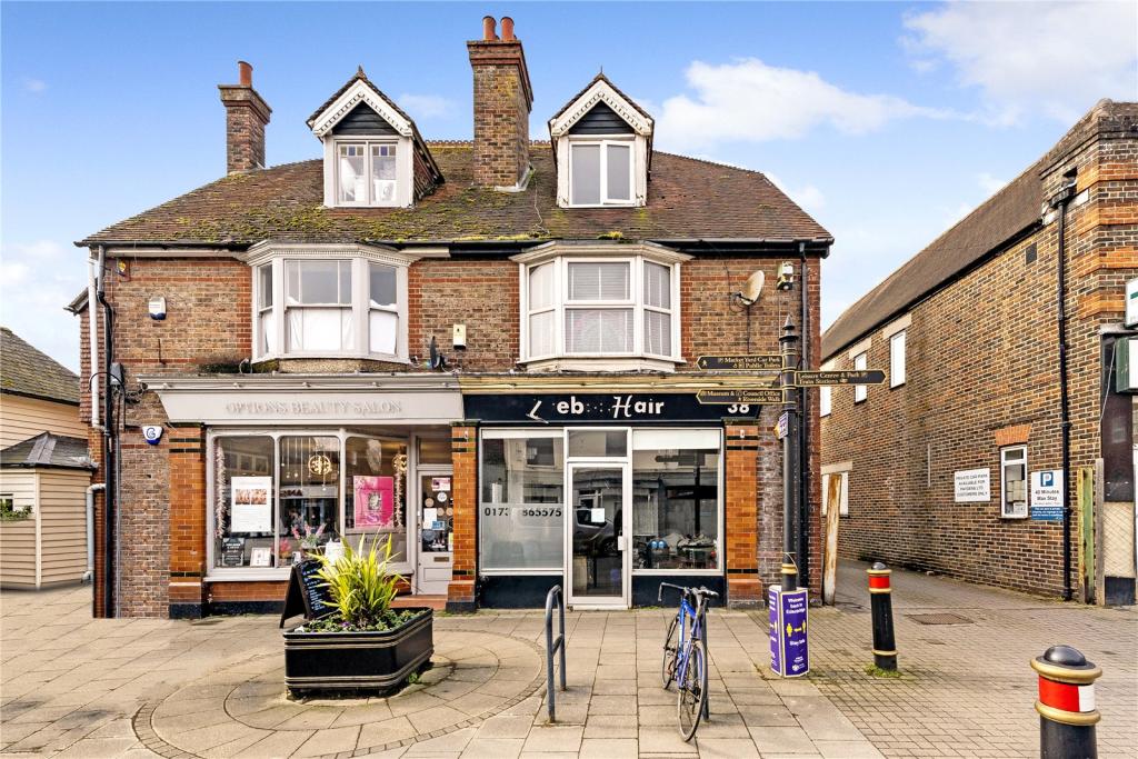 5 bedroom semidetached house for sale in High Street, Edenbridge, Kent, TN8