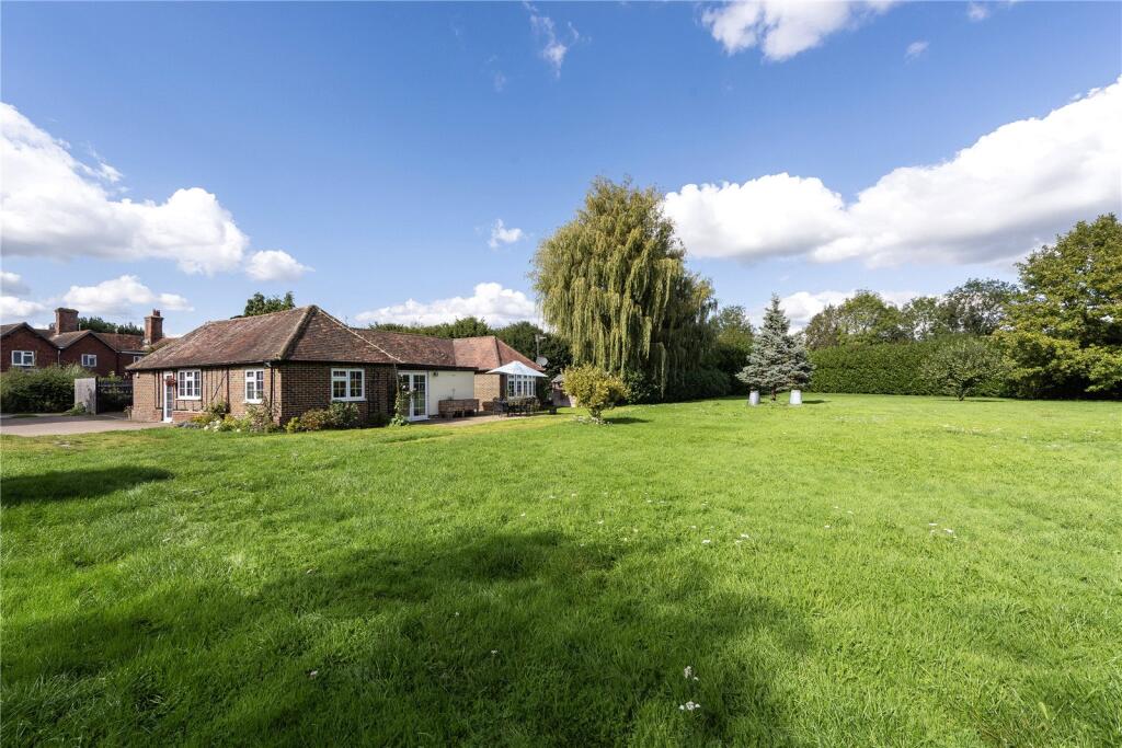 Main image of property: The Laurels, High Street, Edenbridge, Kent, TN8