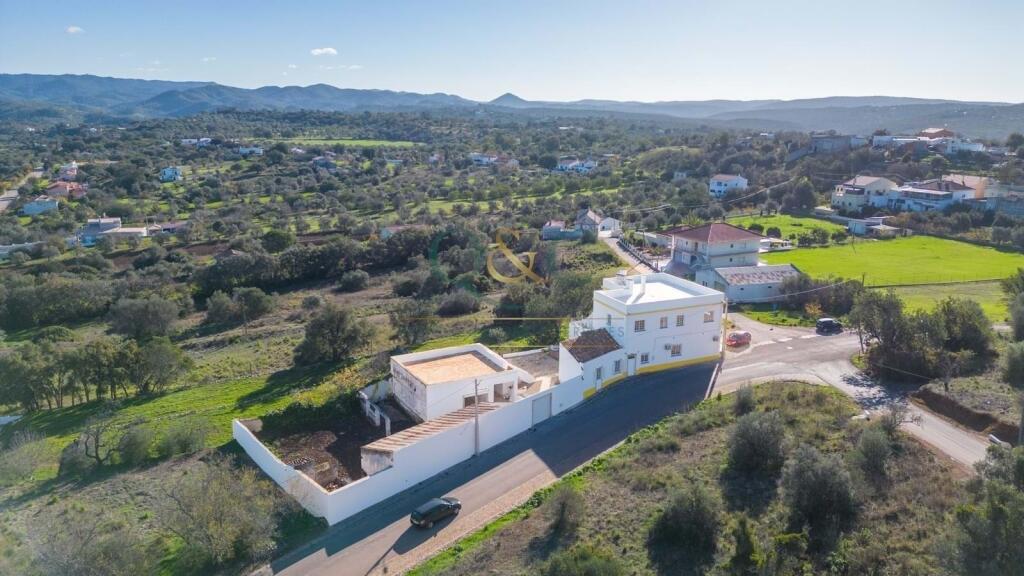 Main image of property: Algarve, Salir