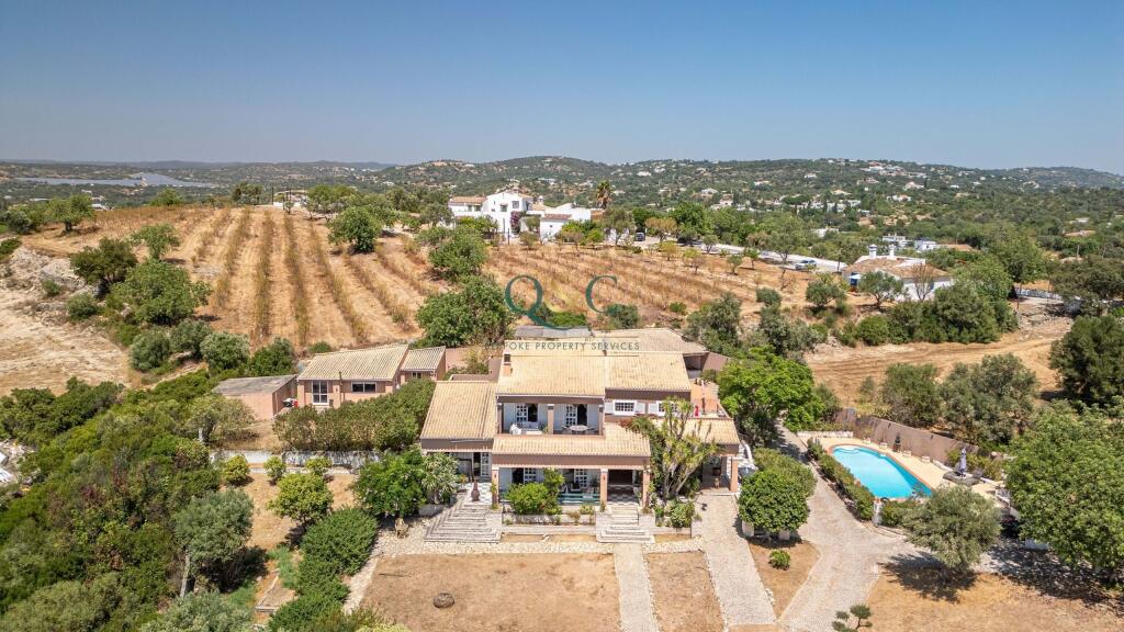 Main image of property: Algarve, Santa Bárbara de Nexe