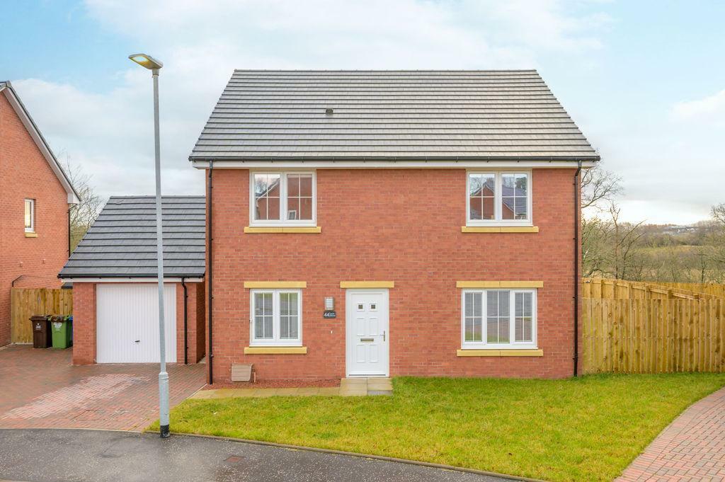 4 bedroom detached house for sale in Loch Grove, Gartcosh, G69