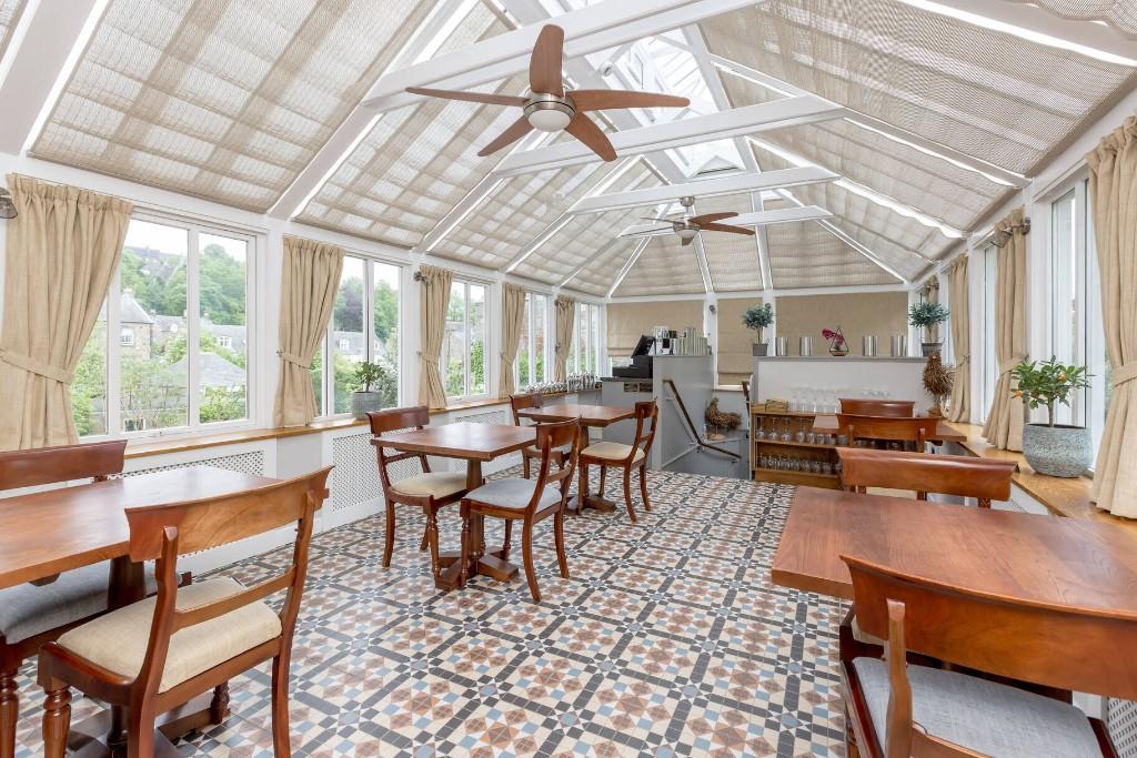 10 bedroom hotel for sale in Victoria Square, Stirling, Stirlingshire, FK8