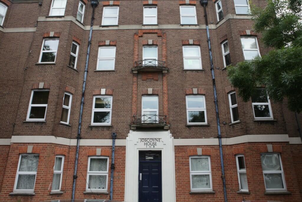 Main image of property: Flat 3 Joscoyne House, Philpot Street, London, E1