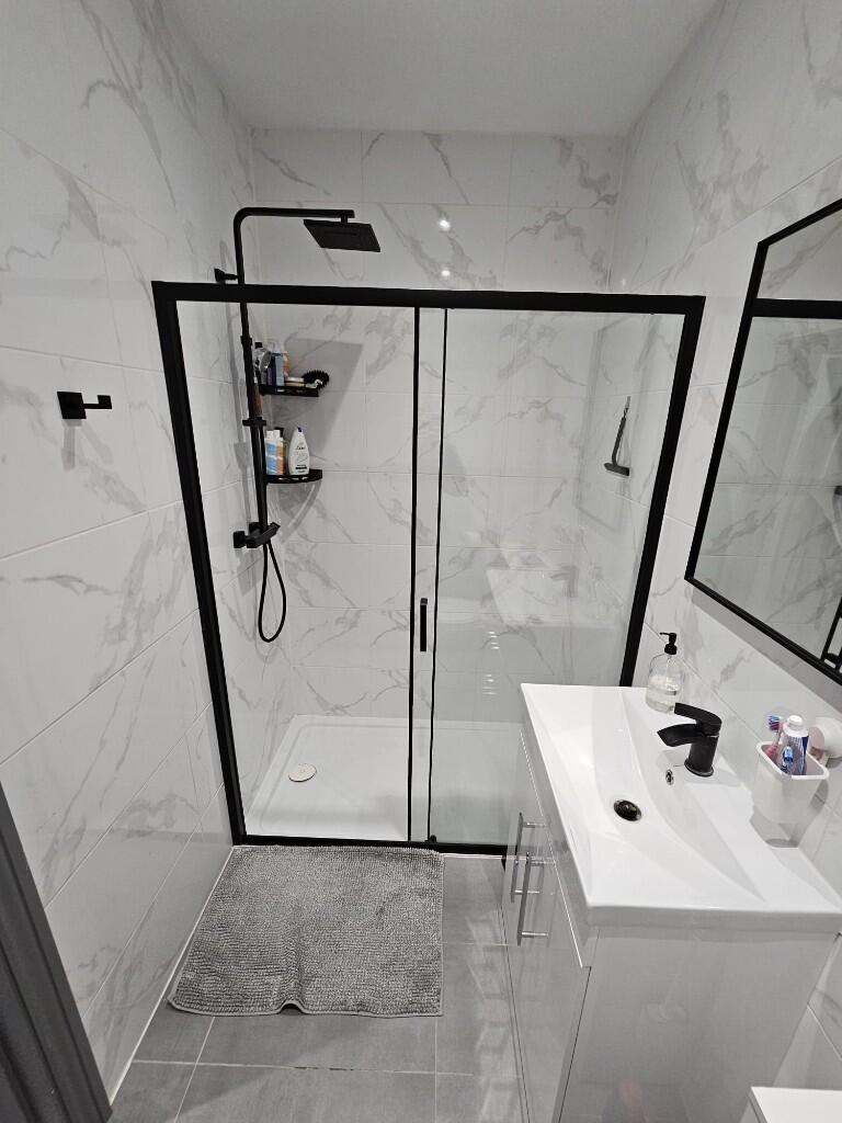 Main image of property: Commercial Road, London, E1