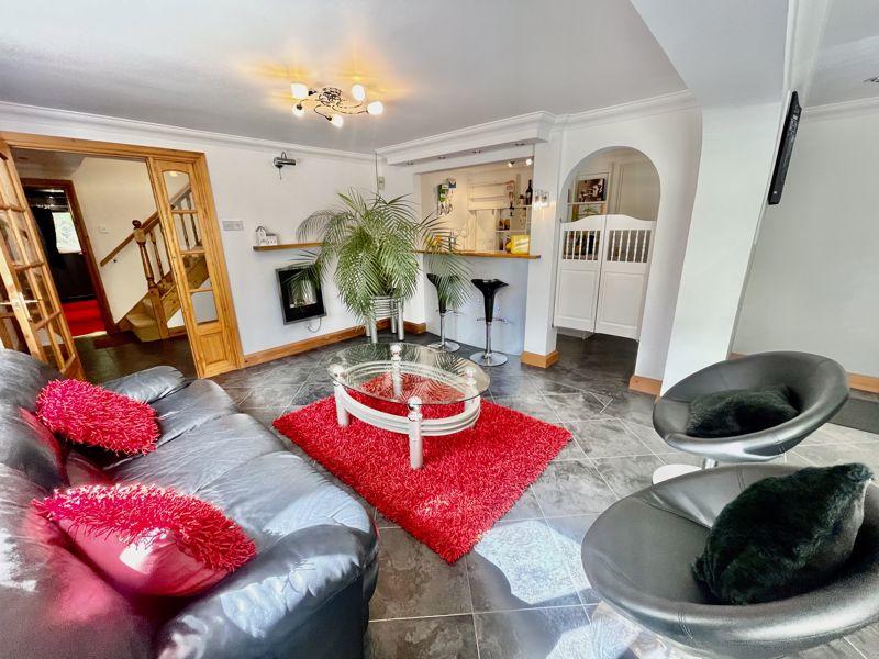 4 bedroom detached house for sale in Park Homer Drive, Colehill