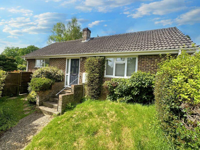 2 bedroom bungalow for sale in Harness Close, Colehill, Wimborne , BH21