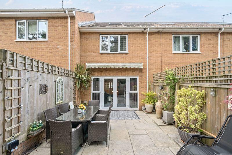4 bedroom town house