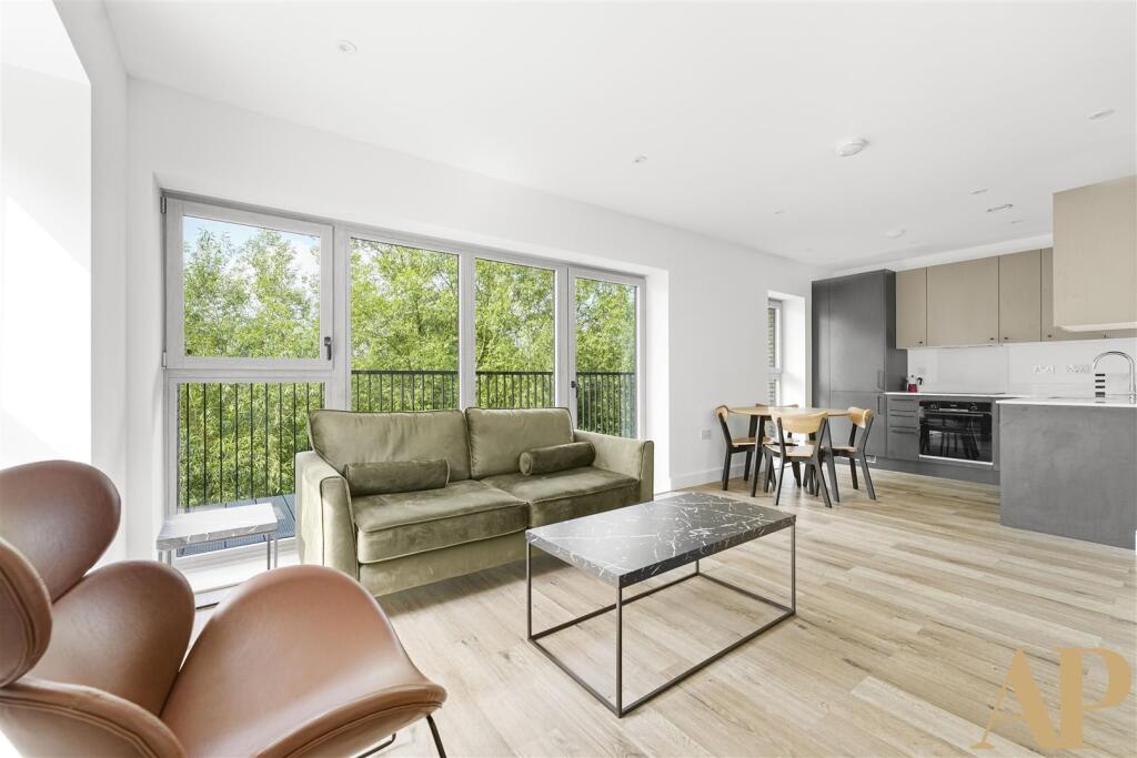 Main image of property: Bankside Gardens, Green Park Village